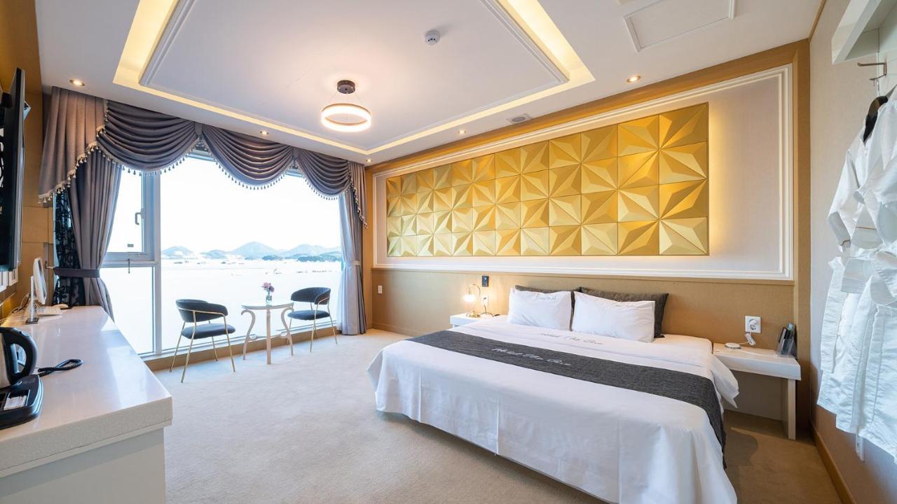 Hotel The One Yeosu Buitenkant foto