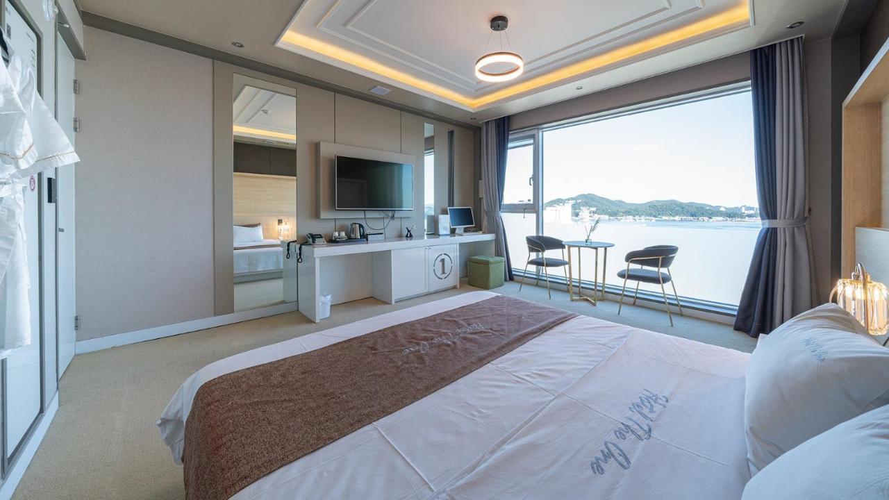 Hotel The One Yeosu Buitenkant foto