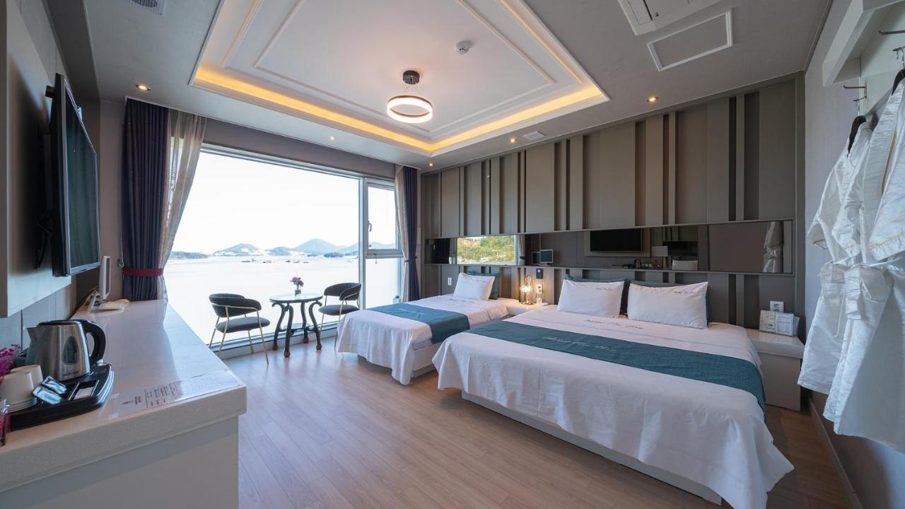 Hotel The One Yeosu Buitenkant foto