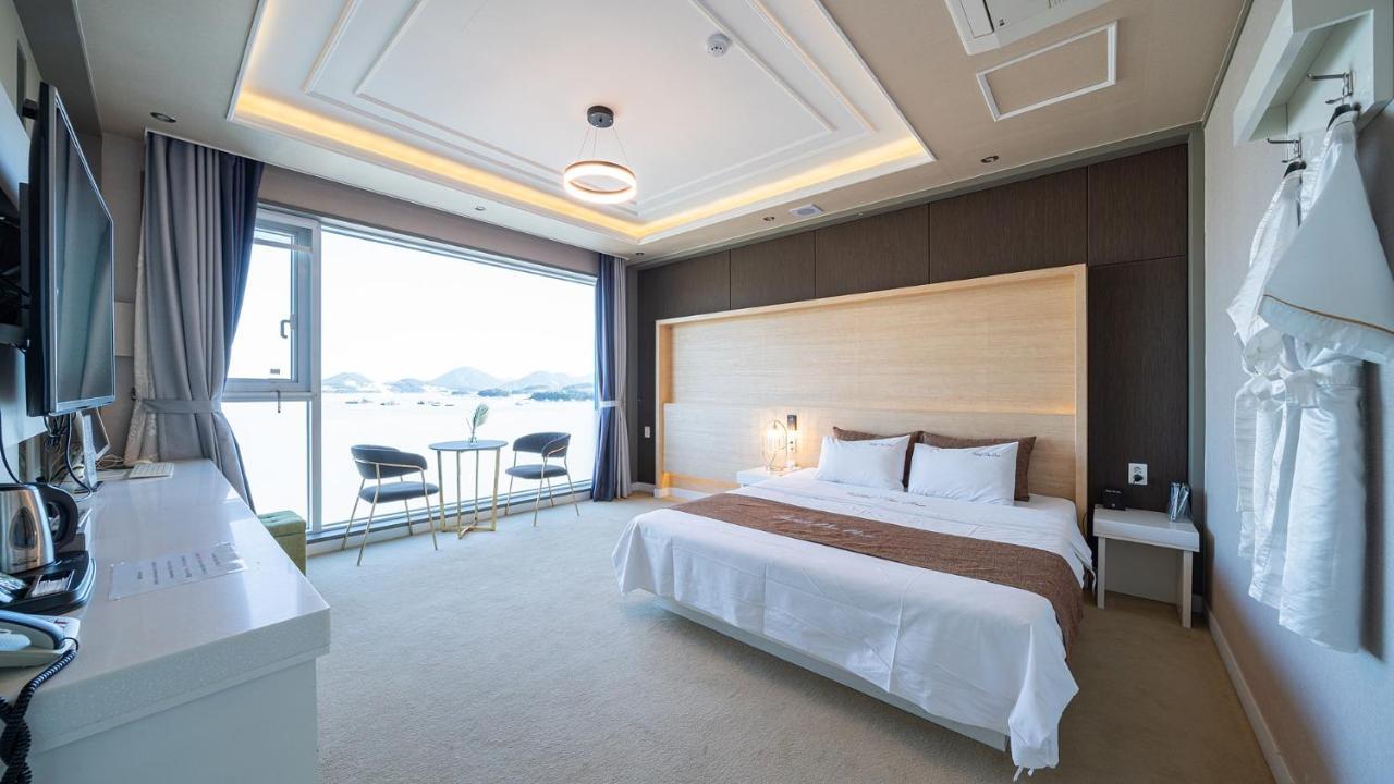 Hotel The One Yeosu Buitenkant foto
